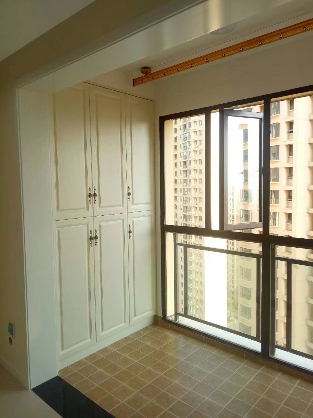 襄阳东津世纪城16区精装房82平方,襄阳东津世纪城装修风格