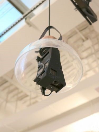 家用传统灯泡投影仪,老式投影仪还有没有必要换灯泡