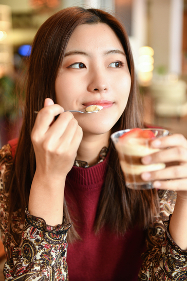 尼康d850可以碾压同价格的微单吗,尼康d850与尼康d5连拍对比测评