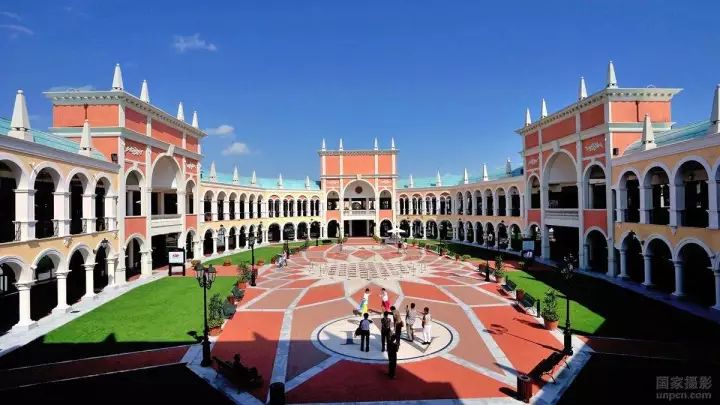 上海异域风情小镇在什么地方,上海泰晤士小镇异域风情