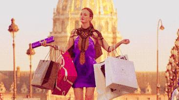 你只知道小怪兽包包火，仙女们已经在追Fendi手表了