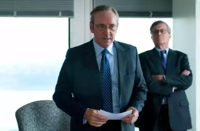 金融圈*b大**oss和普通柜员的西装到底有什么区别？