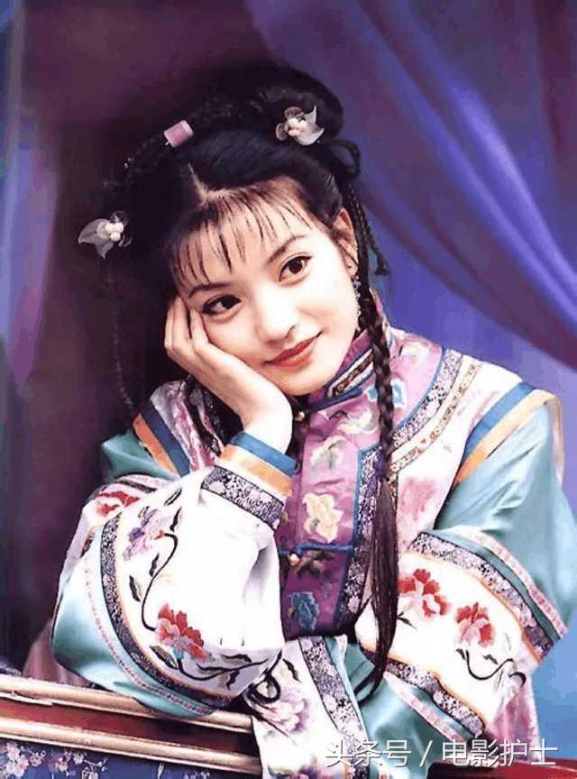 赵薇电视剧片段情深深雨蒙蒙,赵薇几年前拍的情深深雨蒙蒙