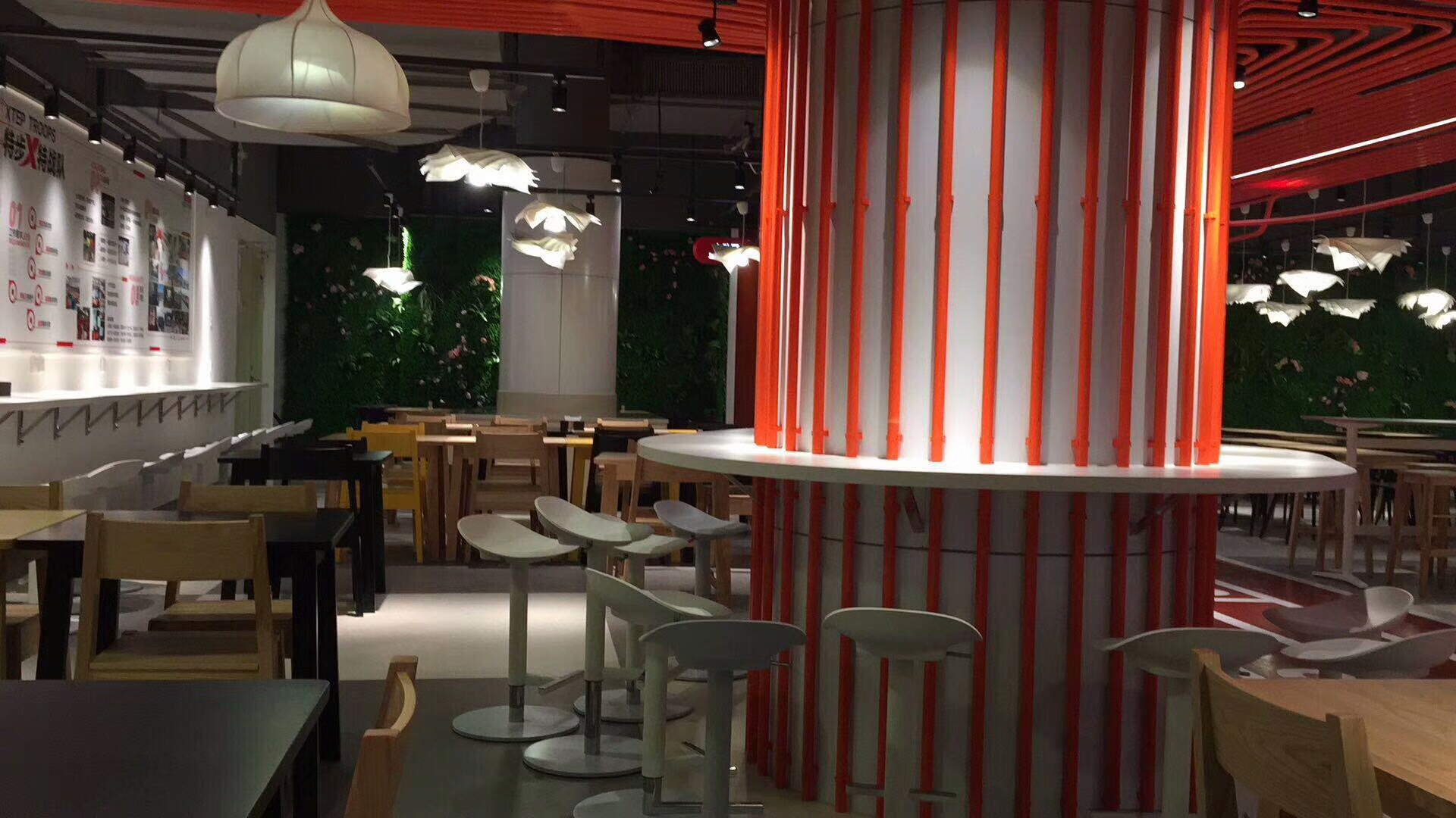 看到特步的工作福利，安踏的员工：我要辞职