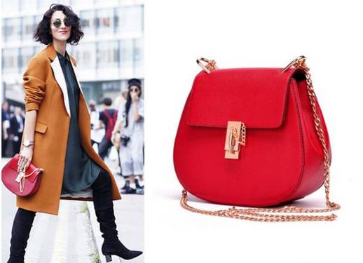 女人为什么爱买包?欧美小甜甜告诉大家这几款经典包能包治百病