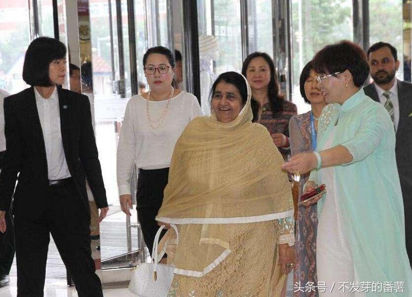 老外为什么到北京秀水街购物,北京秀水街购物攻略大全