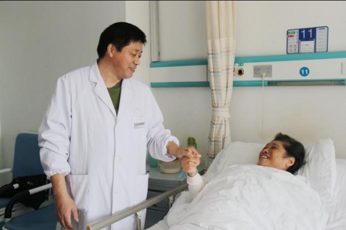 天凉秋燥,秋燥痔疮犯了怎么办