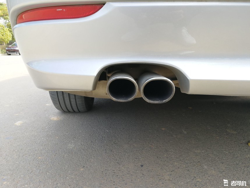 10年前宝马车售价,2015年的宝马6系现在卖得多少钱