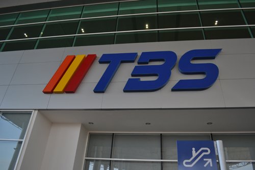 吉隆坡出行交通,吉隆坡机场交通攻略