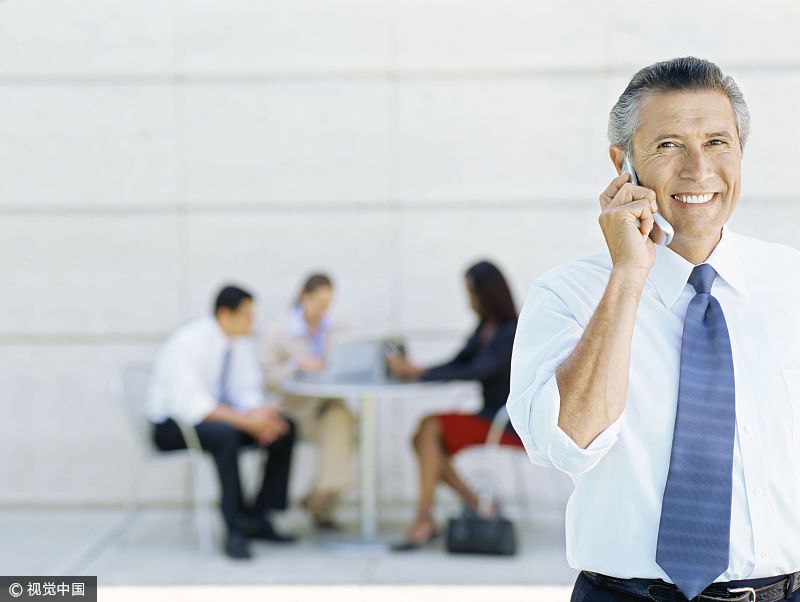 要不要选择创业公司,90后低成本创业项目适合穷人创业