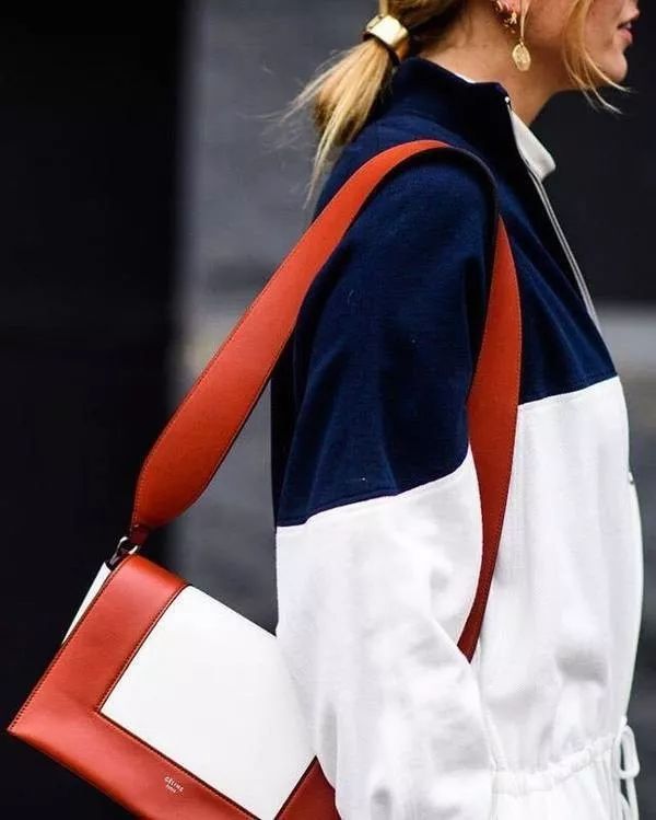 月薪5000的我是怎么存钱买房的,月入多少穿得起celine