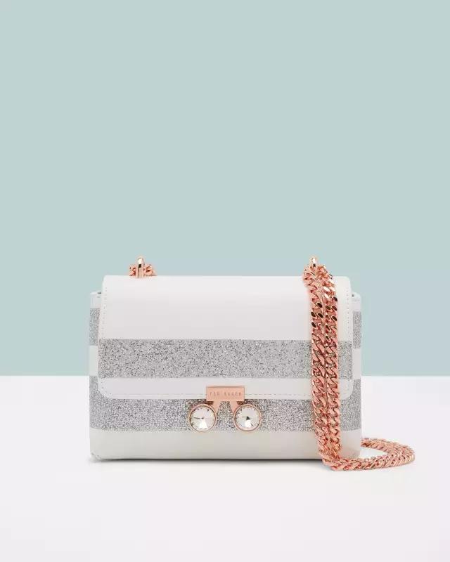 这些包包不仅经典耐看还保值,这些包包不贵却比大牌还好看