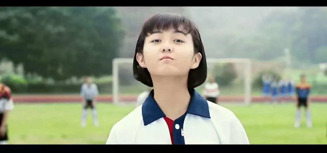 28岁荣获金马奖10项最佳女主角奖,8岁女孩获得百花奖