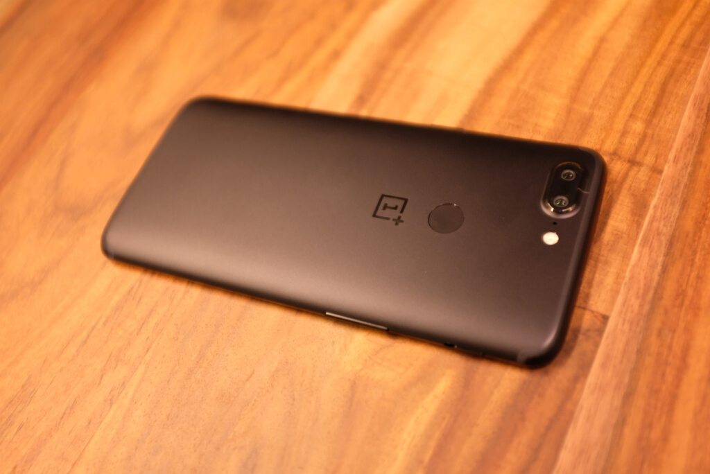 全面屏下半年能出么,全面屏还会生产吗