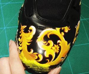 妈妈问我为什么要穿燕尾裙,妈妈问孩子为什么穿那么多