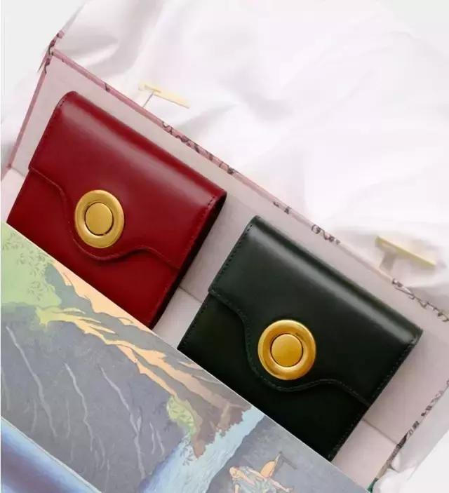 鏀惰棌杩囩殑鍖呭寘,鏀惰棌杩欏嚑涓簵閾轰笉鐢ㄦ剚绌挎惌