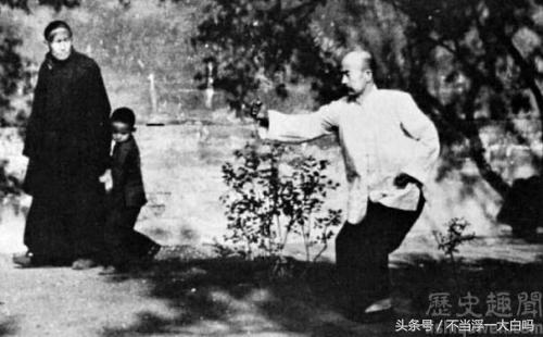 李小龙的截拳道功夫大揭秘,真正的武术实战李小龙