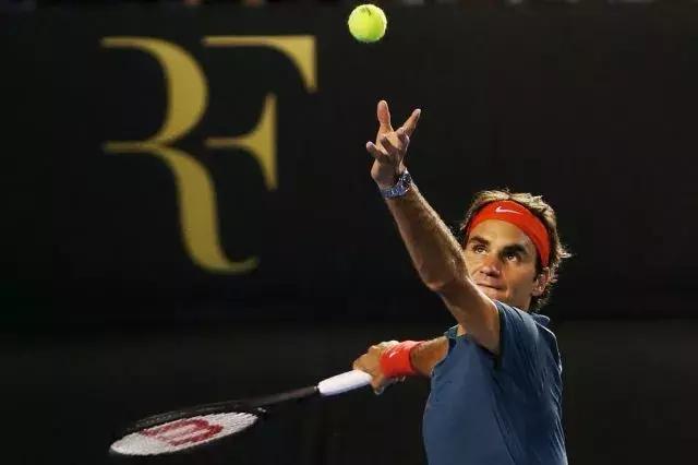 纪录之王罗杰费德勒再创网坛神话,罗杰费德勒网球成绩和打法