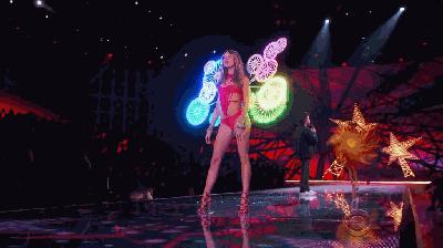 此腿只应天上有，我等凡人且看且珍惜