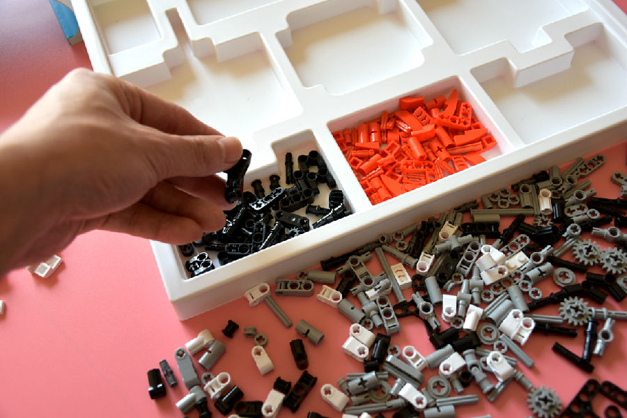 米兔积木履带机器人2000元以下的,米兔积木机器人app没有履带机甲了