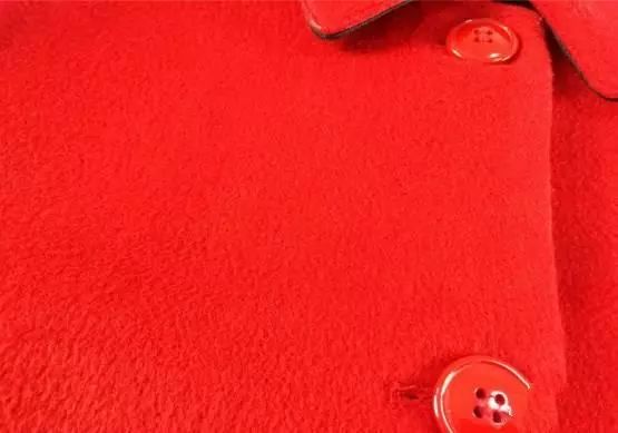 羽绒服洗坏怎么办,羽绒服不去干洗店的清洗方法