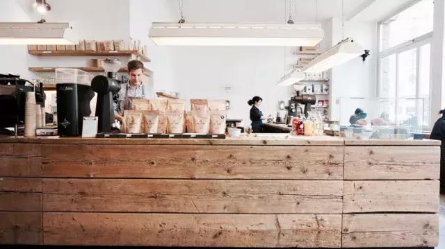凡仕｜在一家倔脾气的咖啡店，点一杯纯粹主义的咖啡