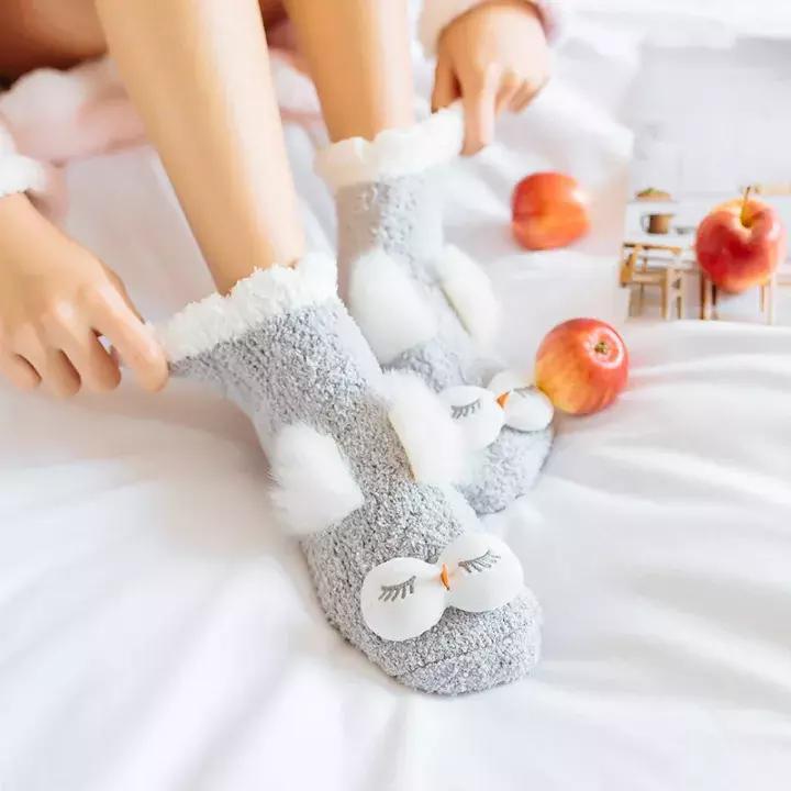 不想露脚踝袜子搭配原则,秋冬不流行露脚踝露袜子才够时髦