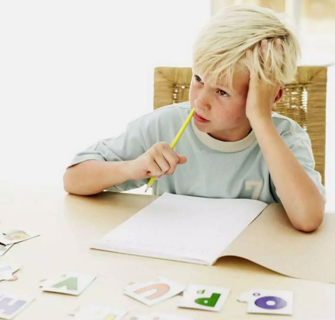 大脑学习时的脑电波,适合学习的脑电波频率