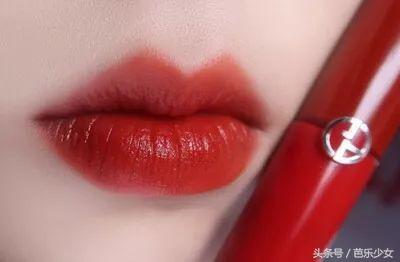 什么样的口红色号显皮肤白,最新流行口红色号推荐