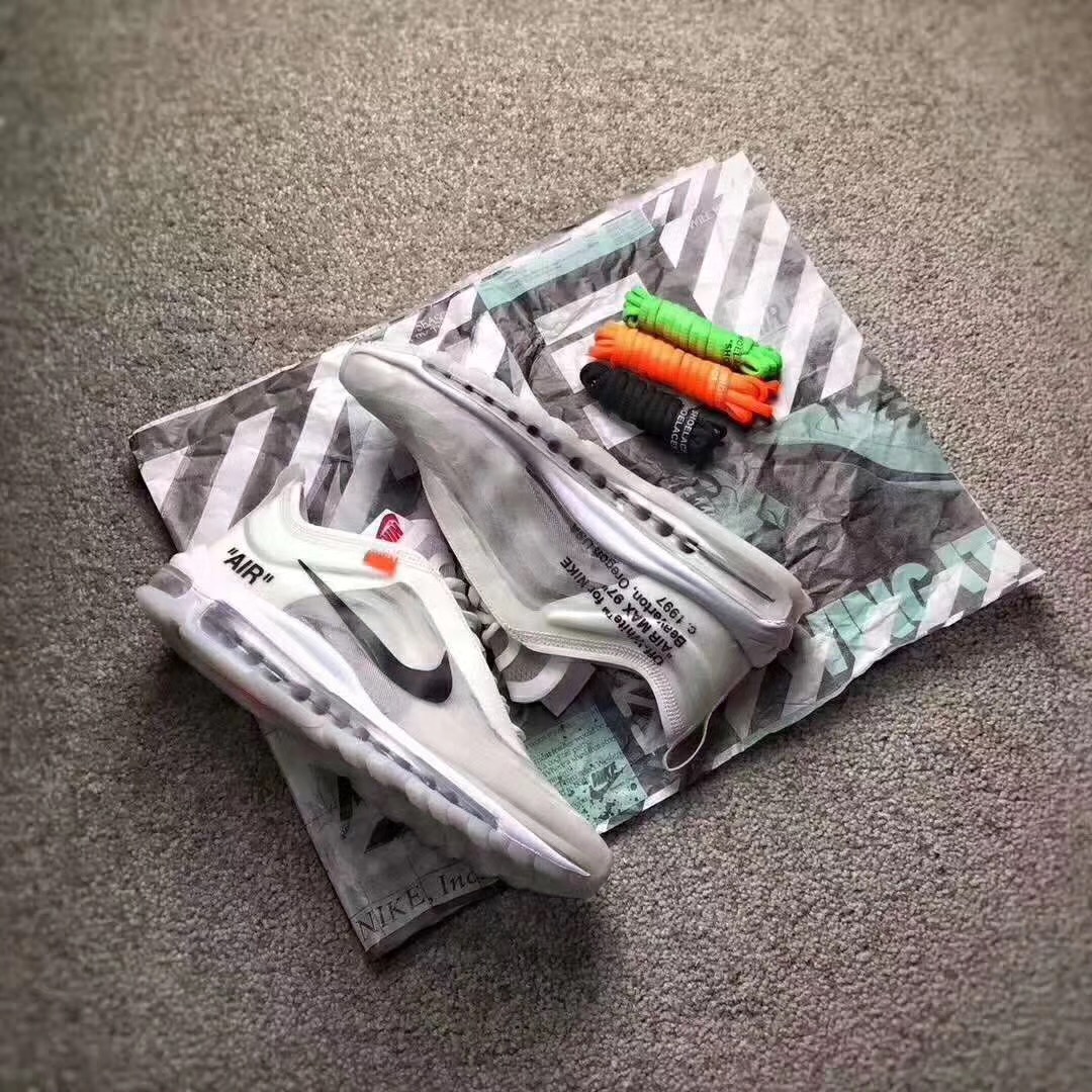 耐克鞋哪双鞋适合跑步 (十大颜值超高的耐克鞋)