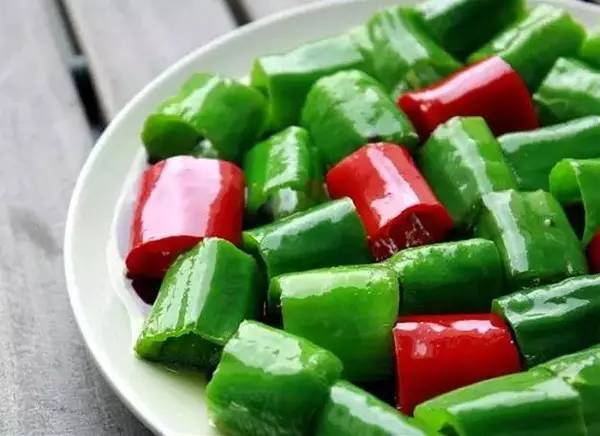 中国十大名不副实的菜名,盘点那些有趣的菜名