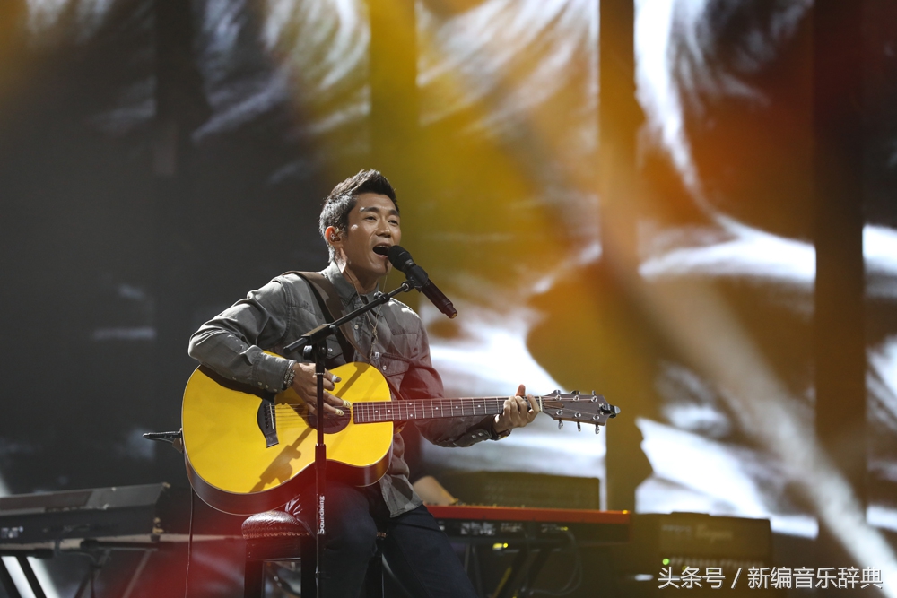 指南针乐队回来吉他弹唱,指南针乐队封神之作震撼现场