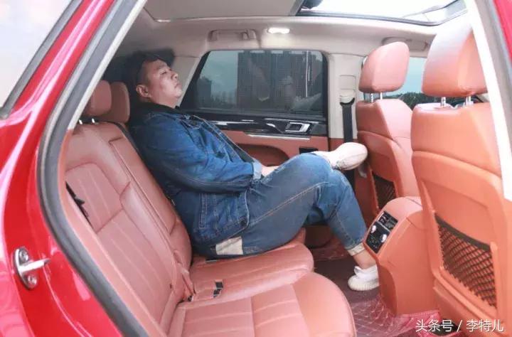 众泰t700究竟值得买吗,众泰T700深度测评