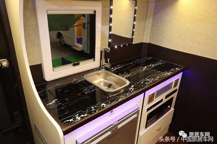 大通v90短轴低顶和大通v80plus,大通v80和大通v80plus的区别