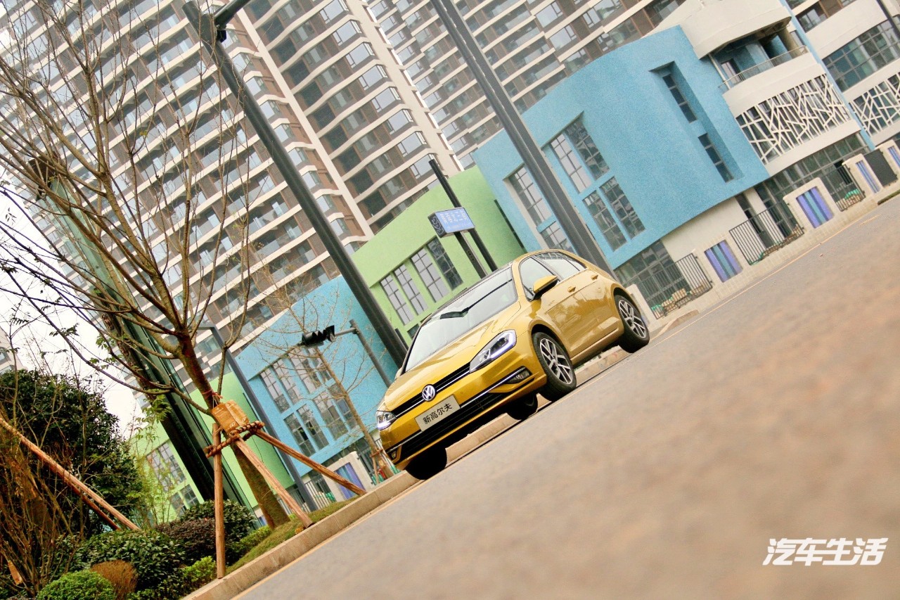 高尔夫7.5代rline与8代rline,开了半年的高尔夫