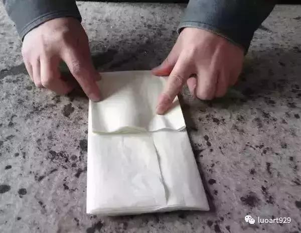 书法的折纸方法欧体,14个字的书法折纸