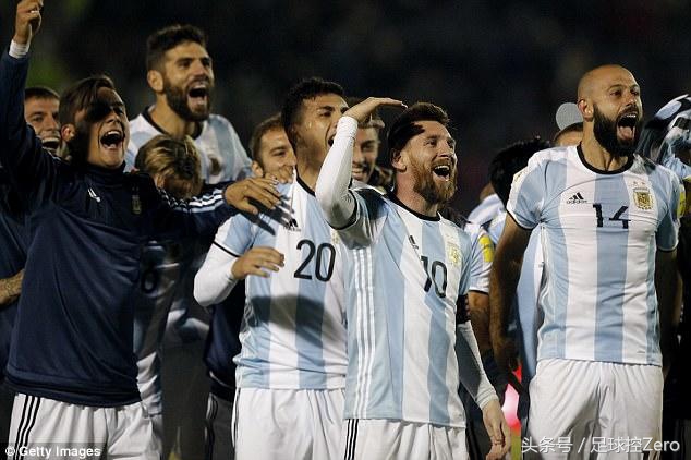 阿根廷近三次世界杯被谁淘汰,阿根廷夺冠主帅被泼啤酒