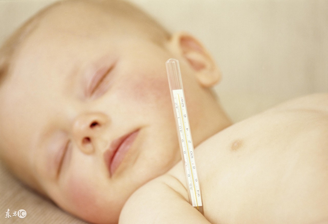 宝宝发烧宝妈们有什么方法吗,生完宝宝两个月宝妈发烧了怎么办
