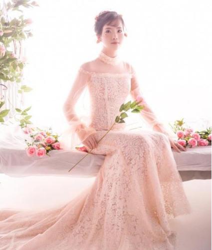 英雄联盟大司马结婚照,金牌讲师大司马结婚照