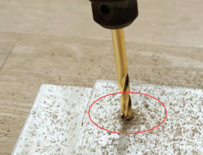 如何在瓷砖上快速开孔补洞,瓷砖挖孔最简单的方法