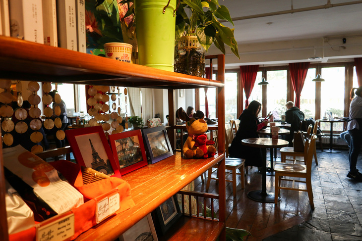 全球首款APS-C画幅变焦卡片机佳能G1XIII评测网友：真不该买单反