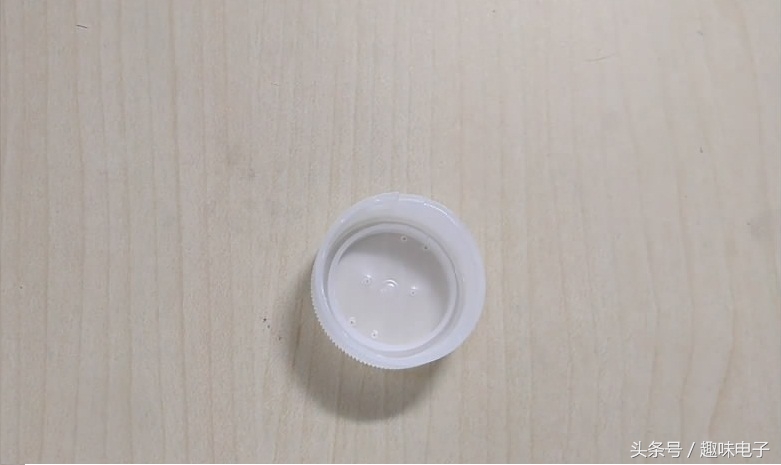 触摸开关的基础思路,简单的触摸开关电路图