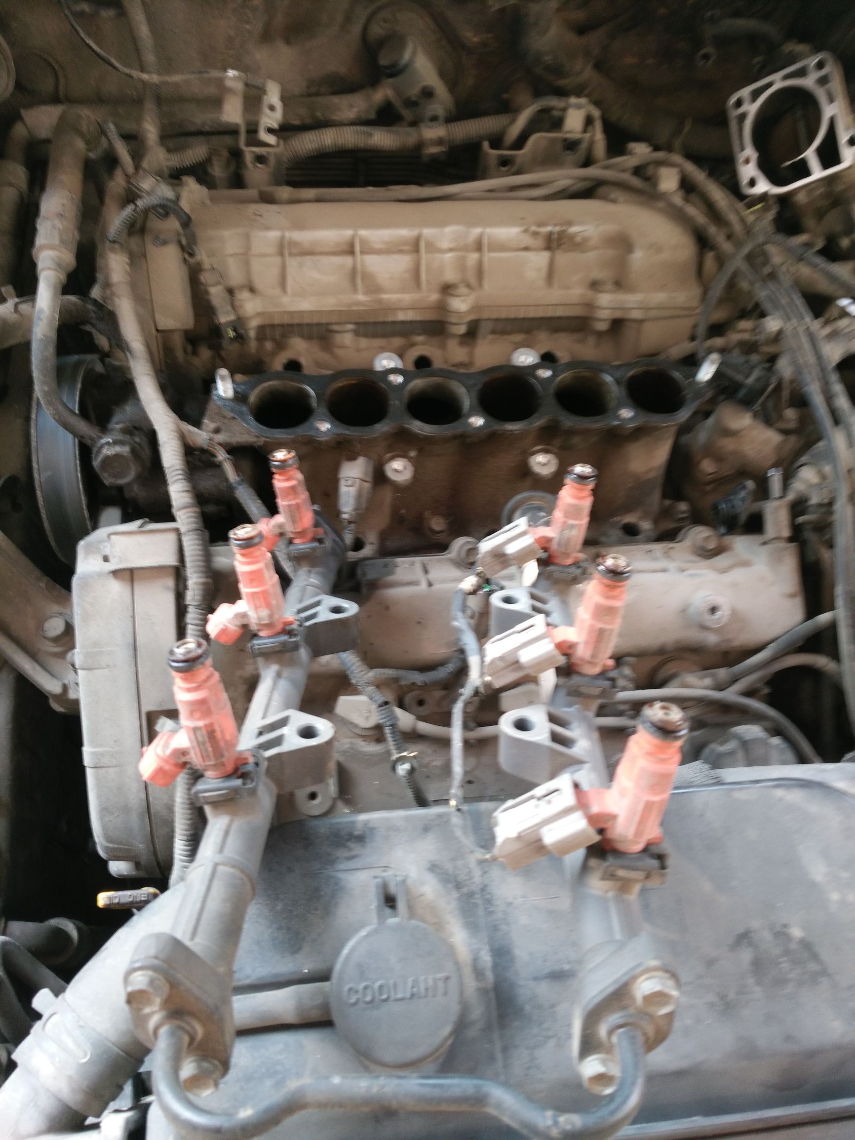 07款2.7L途胜，V6、4WD、开过的人都说好，动力杠杠的！