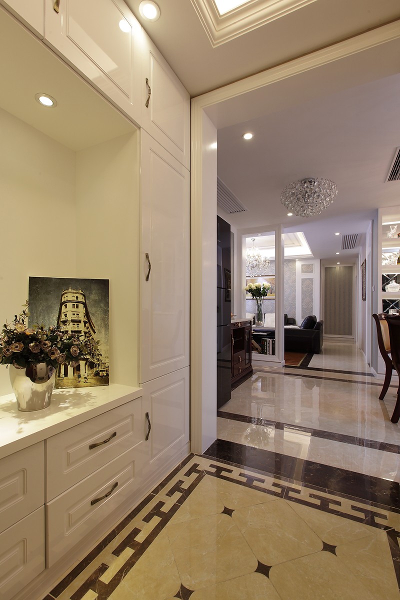 衣帽间简单实用美观装修,衣帽间能不能装修