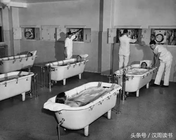 他用一根长钉从眼眶锤入那个人的头颅竟只为了治精神病