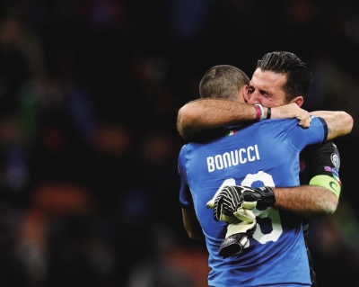 布冯告别尤文视频,c罗发文告别布冯