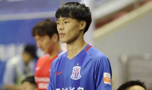 申花足协杯首发,申花教练徐根宝