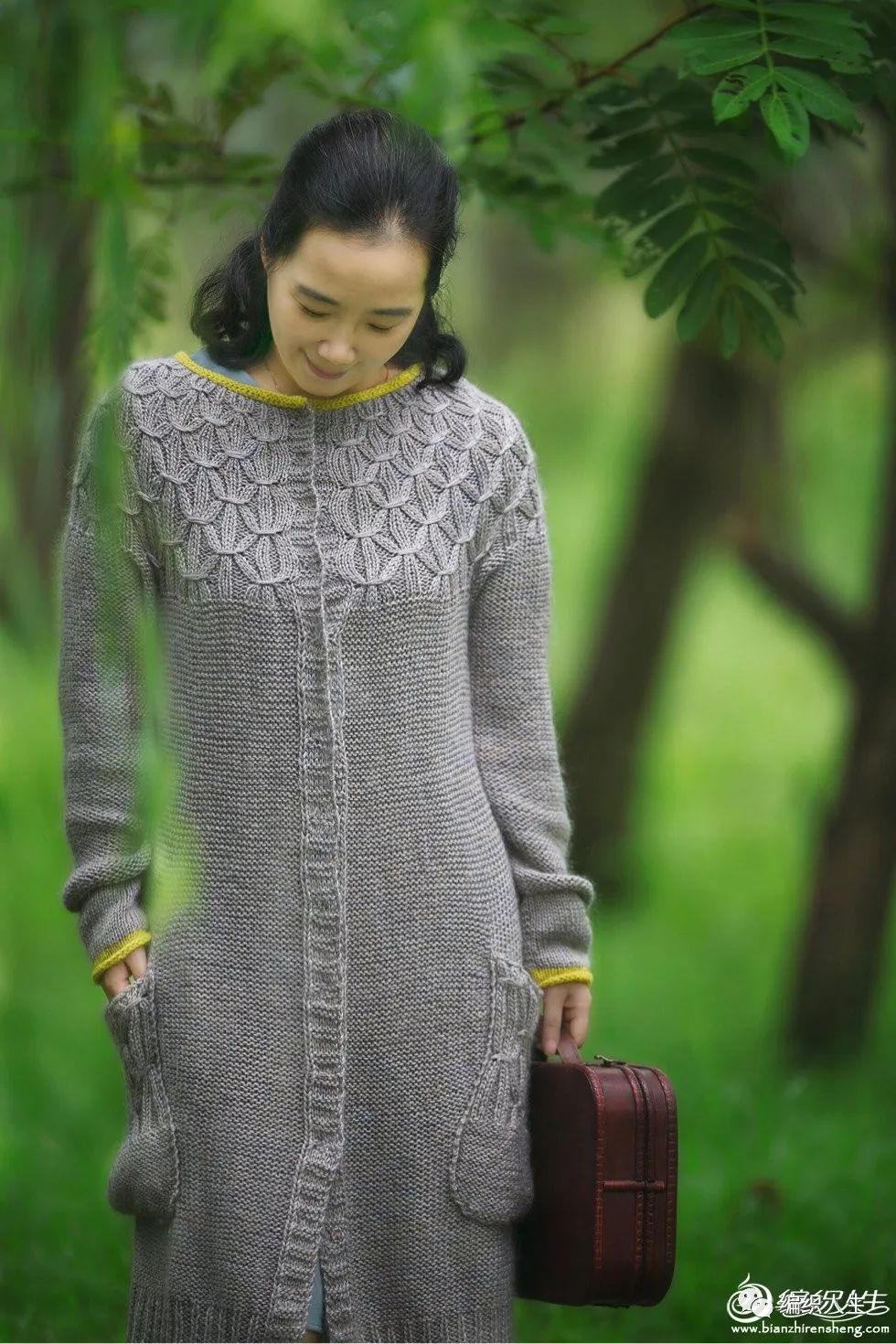 宽松的棒针开衫大衣外套编织教程,大衣配羊毛开衫