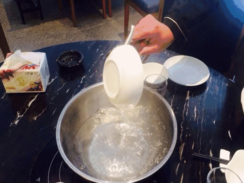 在椒江两块钱可以吃什么,在台州一餐需要花费多少钱