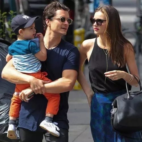 再红红不过小白鞋